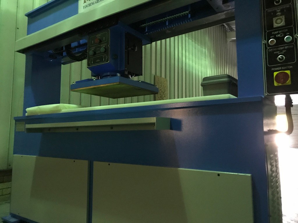 Travelling Head Rubber Press